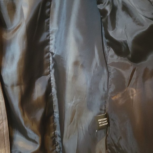 Hugo Boss Leather Jacket - Picture 7 of 10